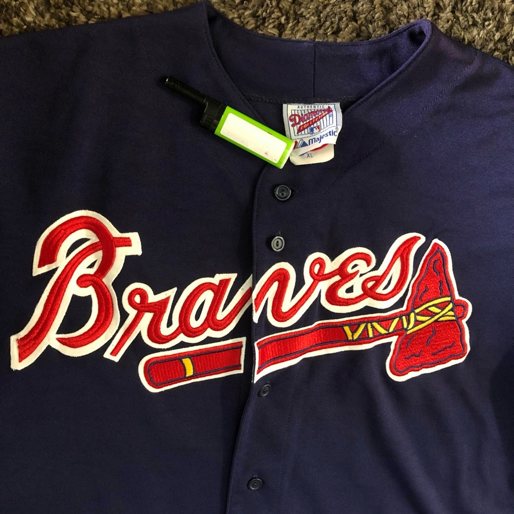 VINTAGE MAJESTIC ATLANTA BRAVES JERSEY.
Size XL 
GOOD CONDITION
